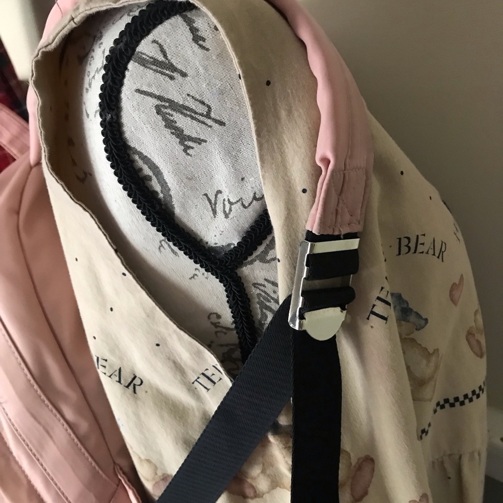 💋Betsy Johnson Pink Bow Backpack‼️FINAL SALE - Picture 5 of 10